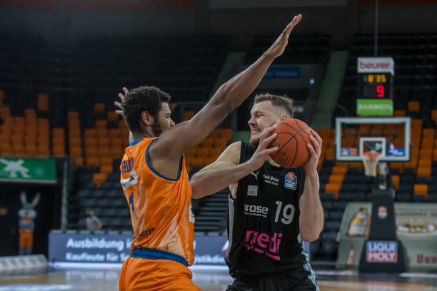 多的赞助商 多的赞助商